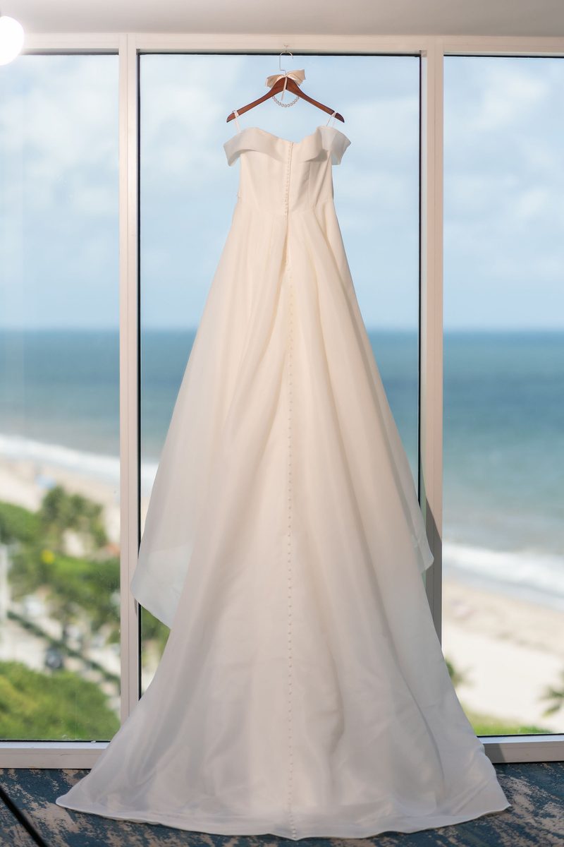 Erica & Tom wedding photo 6 at Sonesta Fort Lauderdale Beach